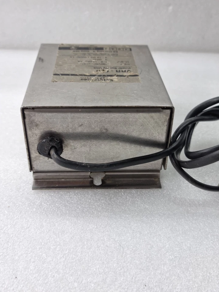 Schneider Electric VRR-620 Power Supply Unit VRR620 230VAC Fast Ship